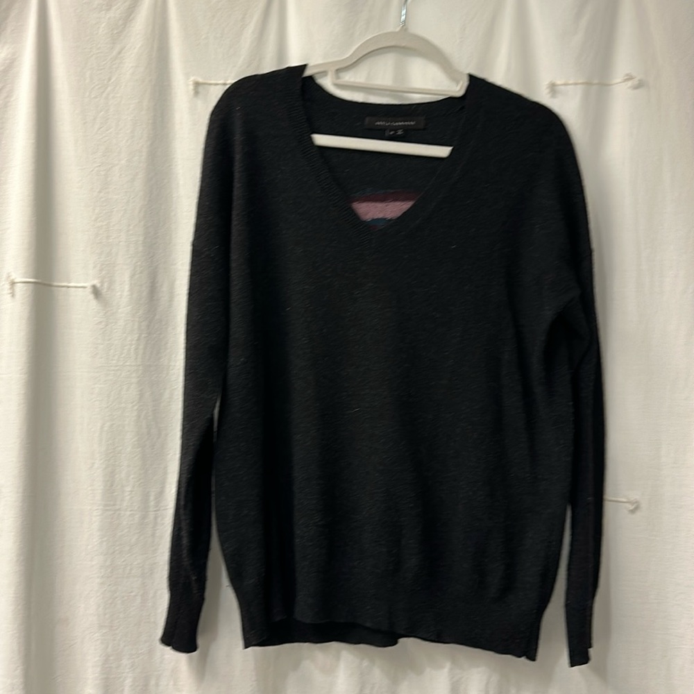 Skull Cashmere v-neck sweater